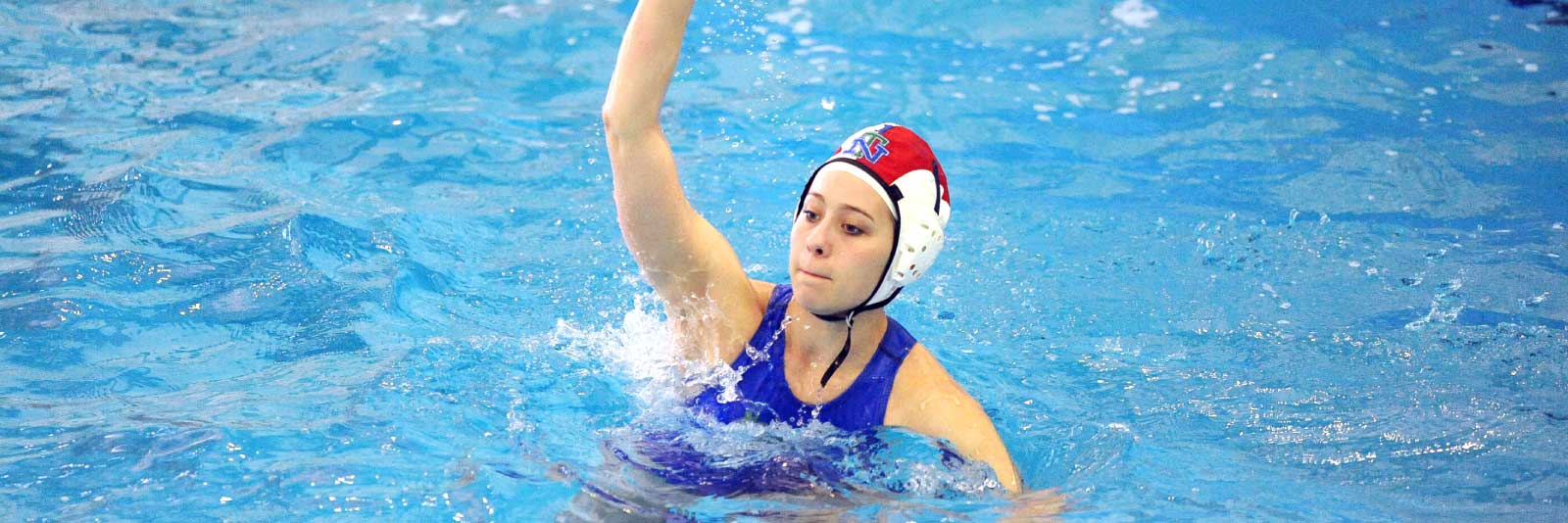 colleges with womens water polo
